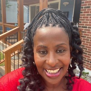 Meet your Posher, Melina